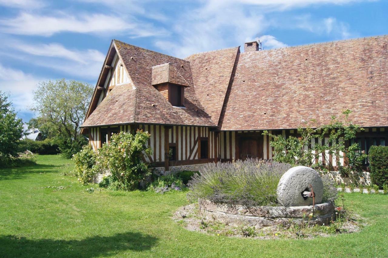 Bed and Breakfast "La Girelle, Bord De Mer" Honfleur Exterior foto